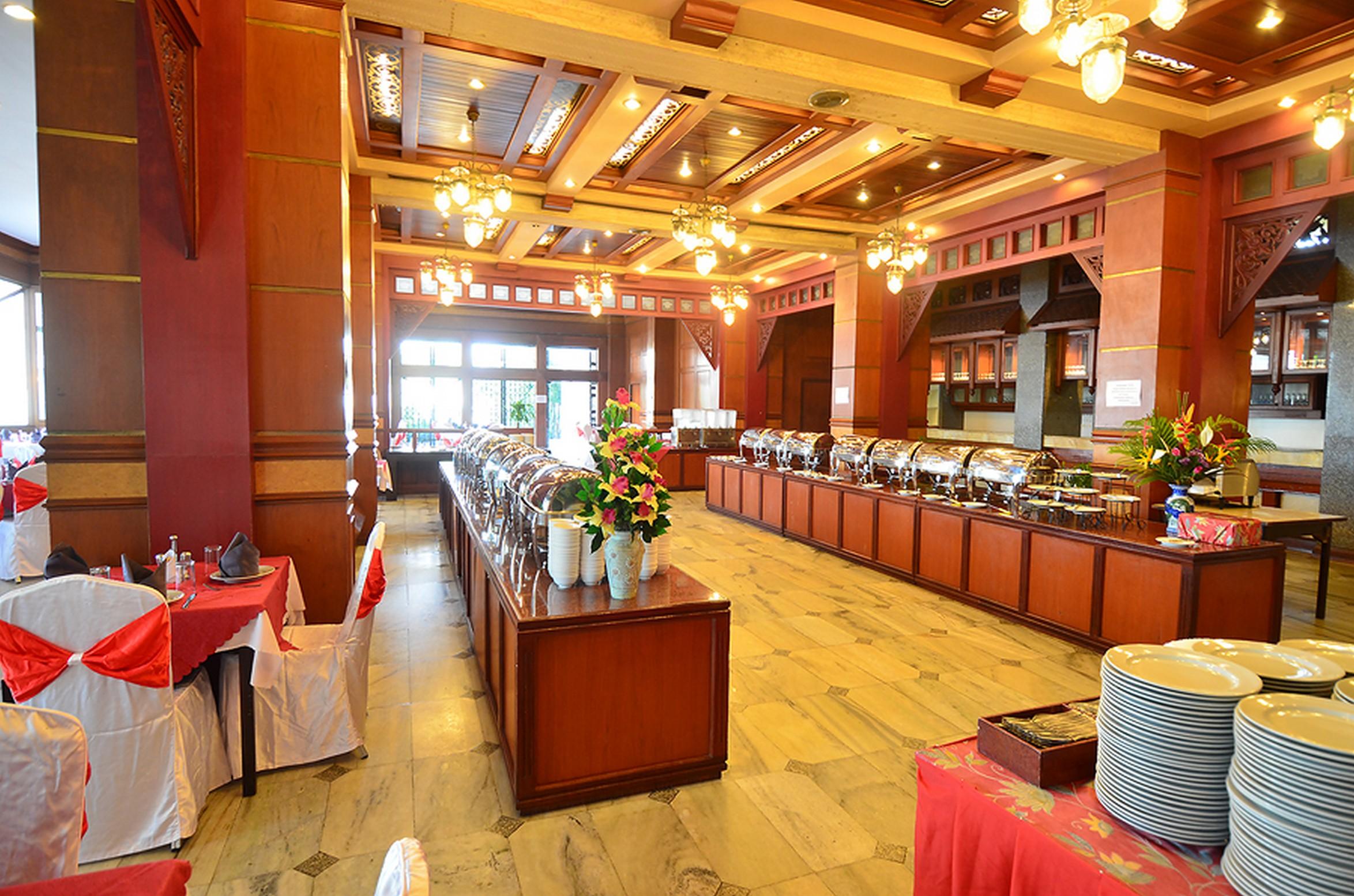 酒店 Welcome World Beachfront 4*