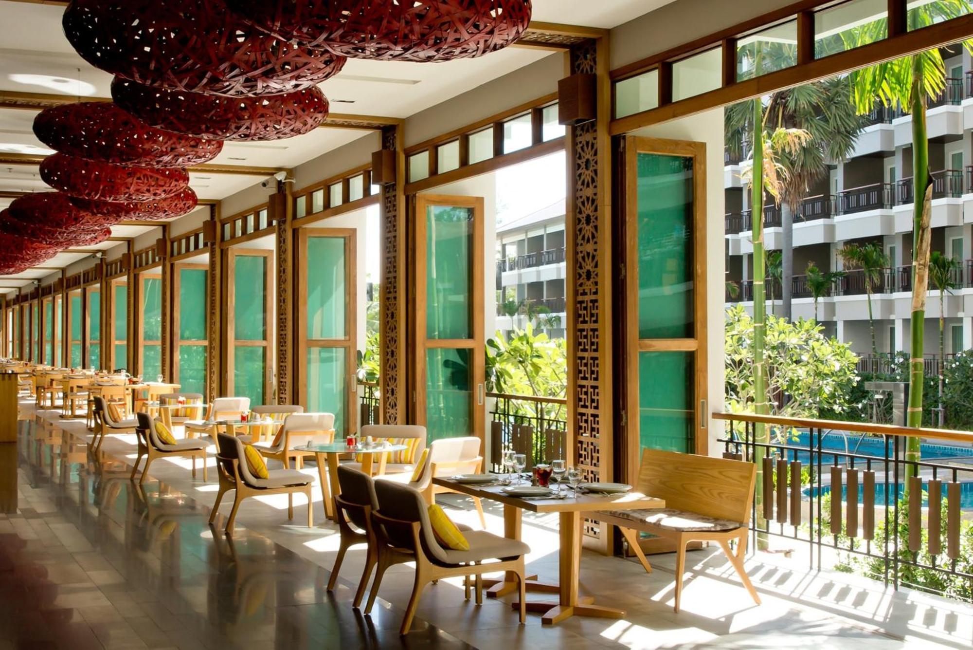 酒店 Welcome World Beachfront Pattaya