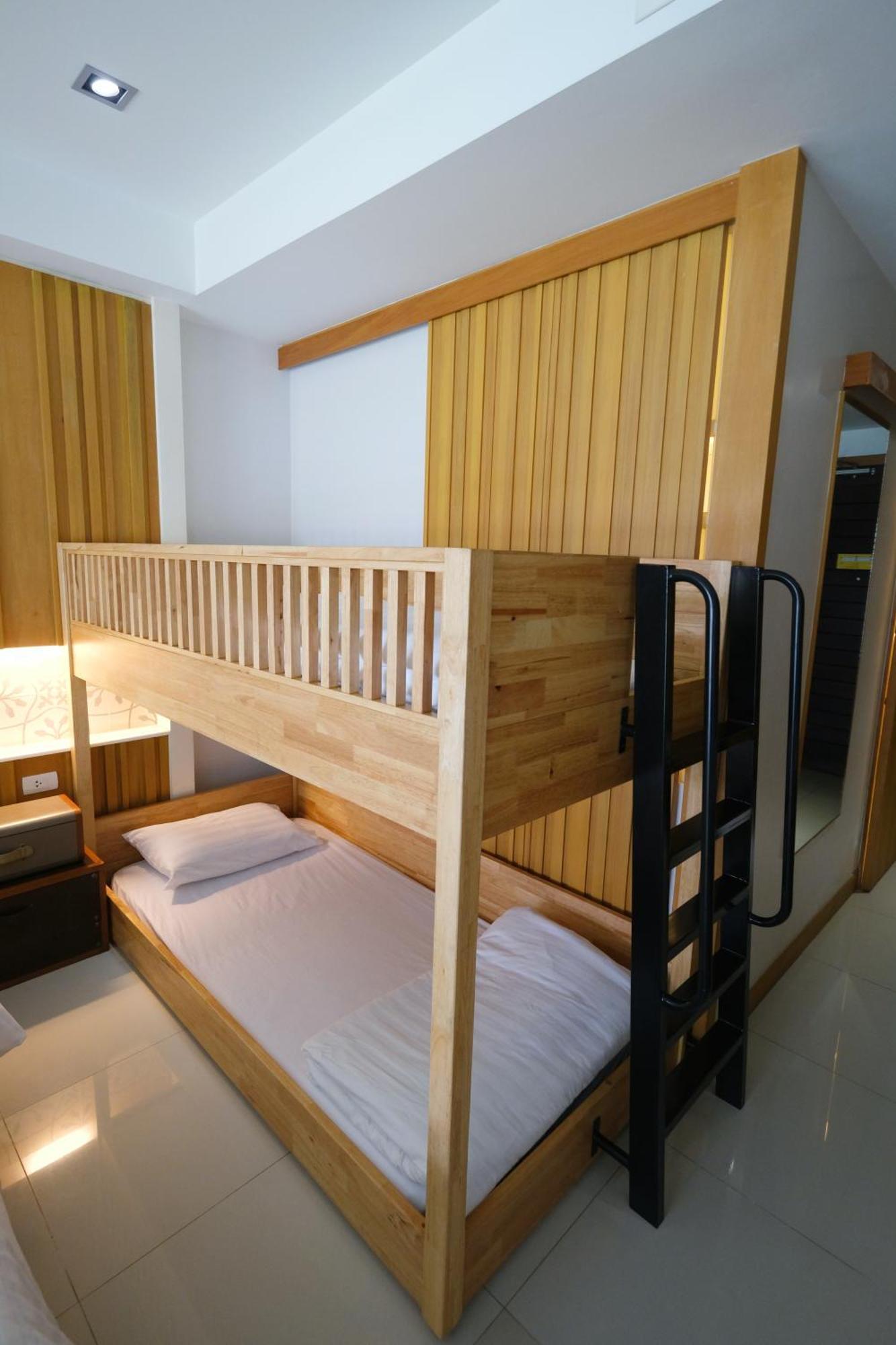 Welcome World Beachfront 酒店 4*